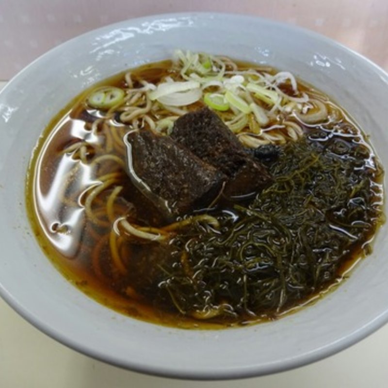 がごめ昆布そば(大船軒 本郷台駅店	神奈川県横浜市栄区小菅ヶ谷1-1-2 本郷台駅構内)