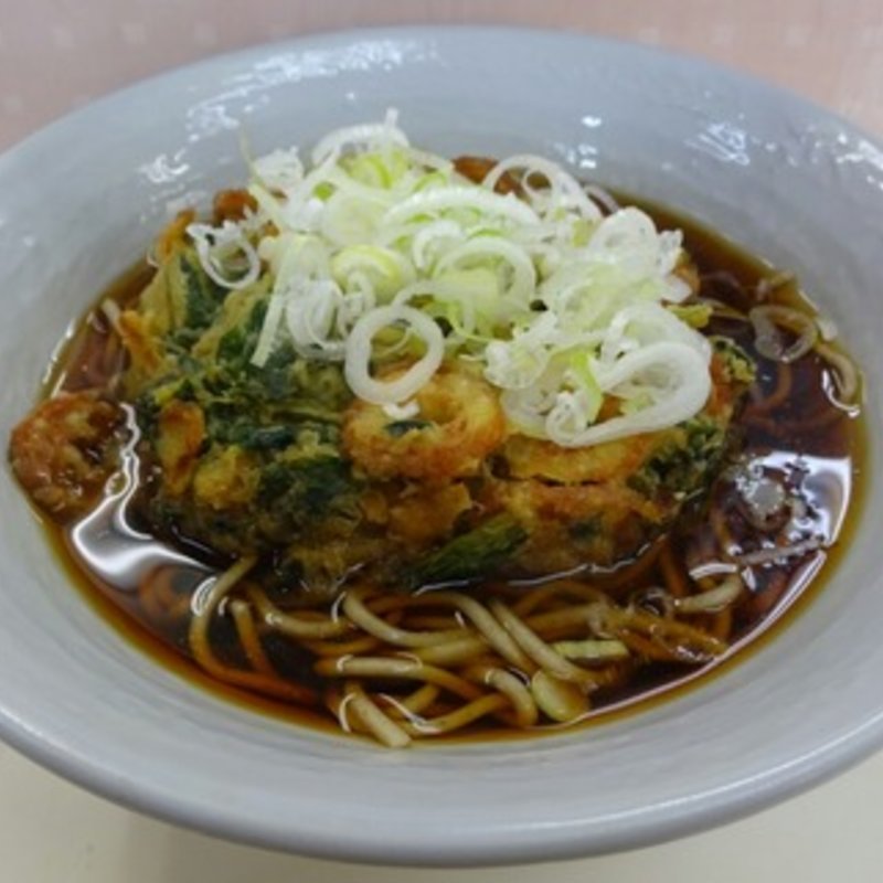 ちくわ入り小松菜天そば(大船軒 本郷台駅店	神奈川県横浜市栄区小菅ヶ谷1-1-2 本郷台駅構内)