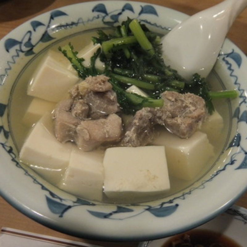 鳥豆腐(大衆割烹 三州屋 神田駅前店 （タイシュウカッポウサンシュウヤ）)