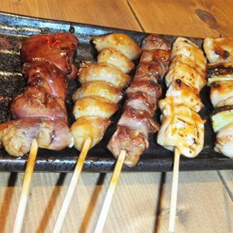 串焼き盛り合せ（6本）(大衆居酒屋はれるや 横浜本店 )