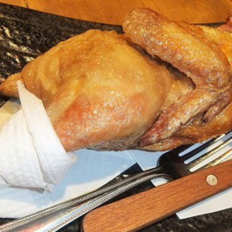 名物 千葉県産ハーブ鶏の丸揚げ(大衆居酒屋はれるや 横浜本店 )