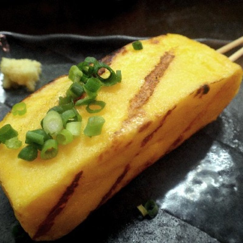 厚焼玉子串(大衆酒場　鳥勝)