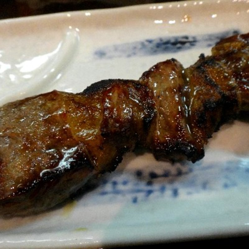 牛ロース串焼(大衆酒場　鳥勝)