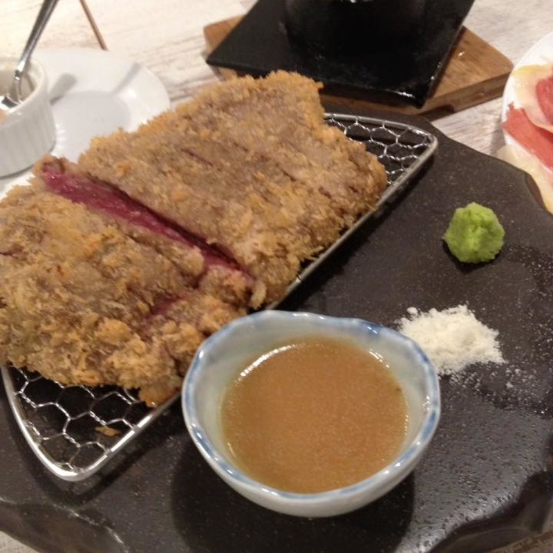 国産牛いちぼ肉のとろレアカツ(大親分 （オオオヤブン）)