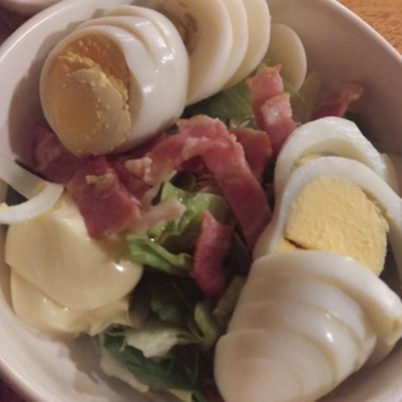 玉子サラダ(大都会)