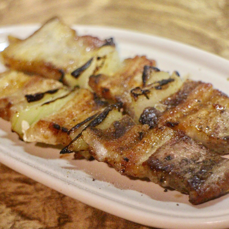 豚串/2本(焼鳥ぼんち)