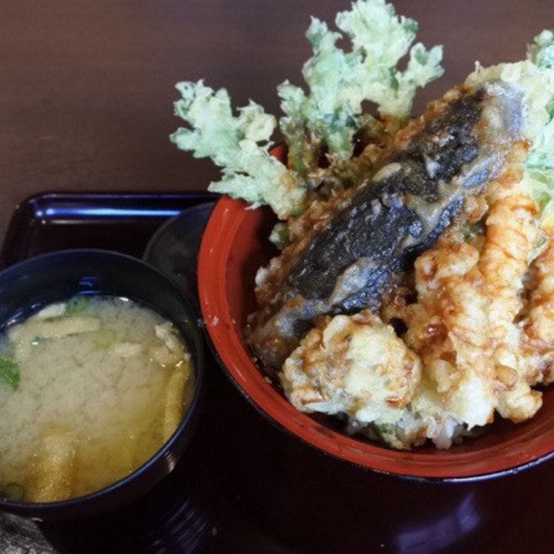 季節天丼(天ぷら海鮮 五福 お初天神店)