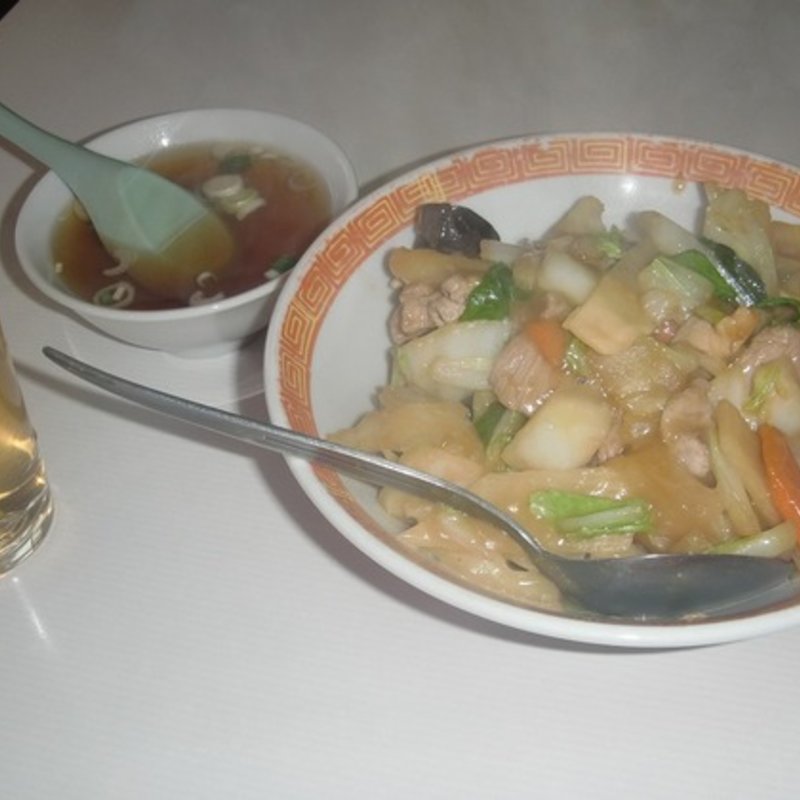 肉炒め丼(天竜)