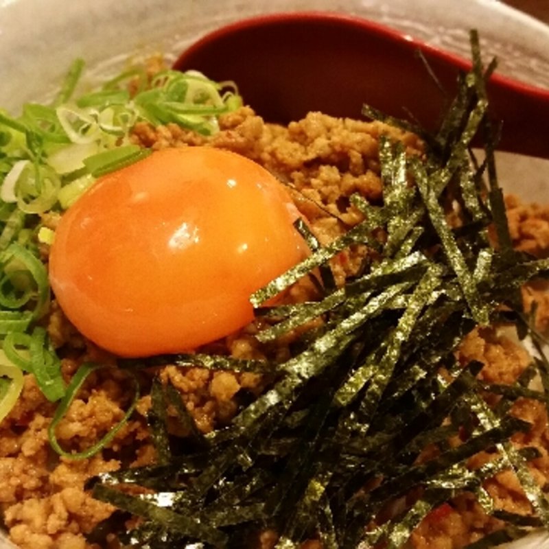 台湾ピリ辛丼(天翔ら〜めん)