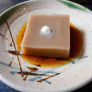胡麻豆腐(奥丹 清水店 （そうほんけゆどうふ おくたん）)