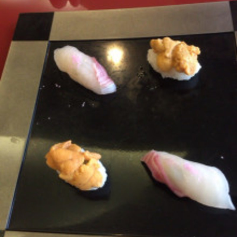 鯛の梅塩添えに赤ウニ(yakko)