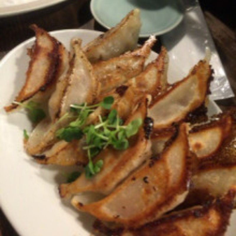 門際餃子(門際飯荘)