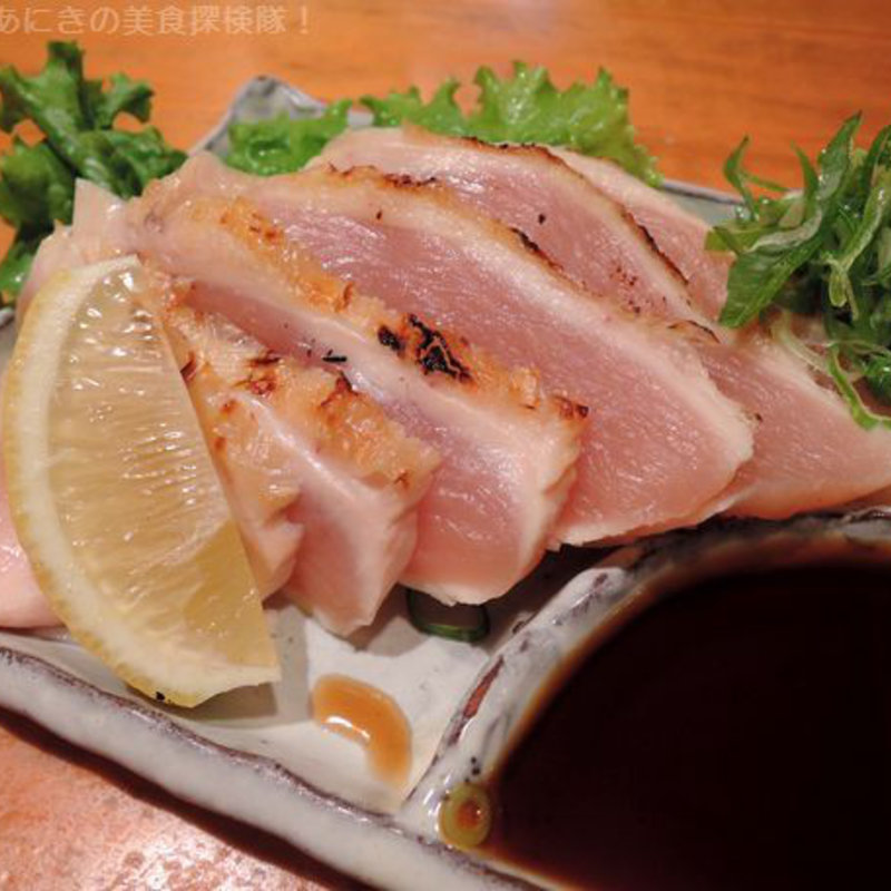 鶏のタタキ(季節野菜 炭焼料理 花房 )