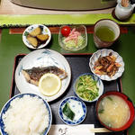 日替わりさかな定食(宇治屋)