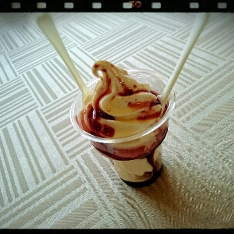 ソフトクリーム（ぶどう）(安曇野ワイナリー )