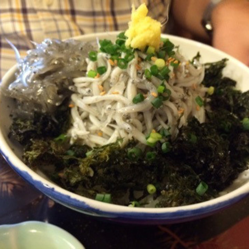 釜あげしらす丼定食(定食屋しゃもじ)