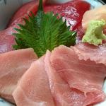 本マグロ2色丼(宮本商店 )