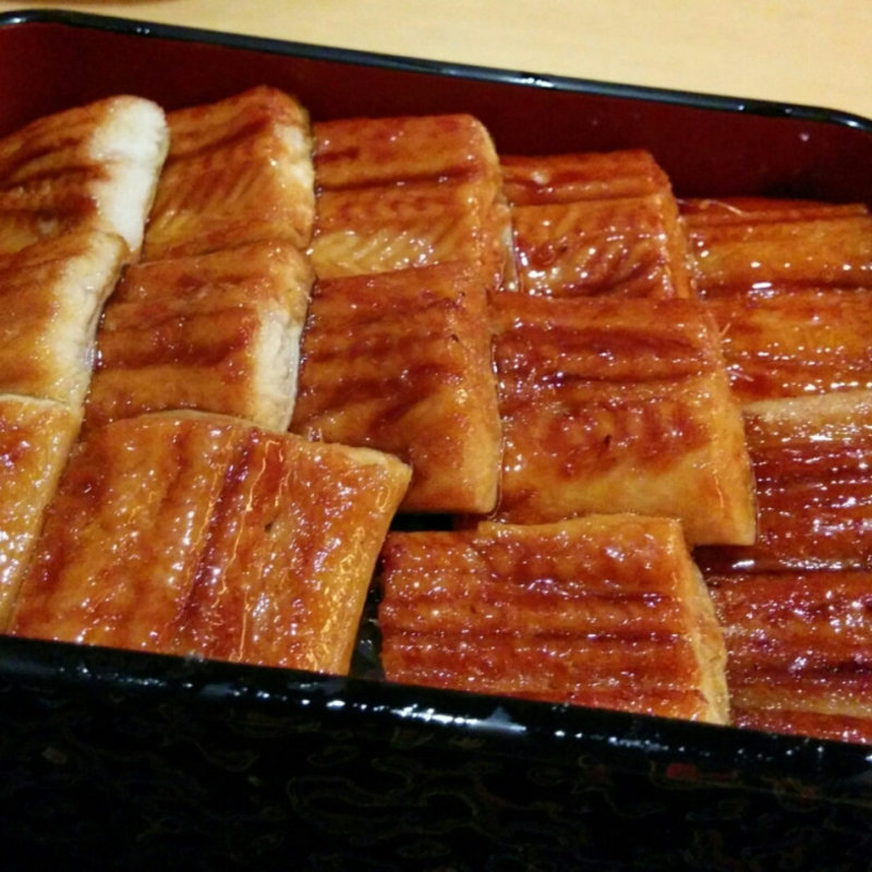 穴子重(京のおばんざいと握り寿司 宵山むらさき)