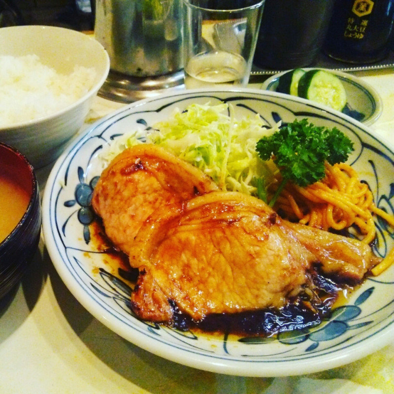 ロース生姜焼定食(富士川食堂)