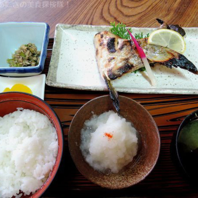 カマ焼きを定食(富田屋 )