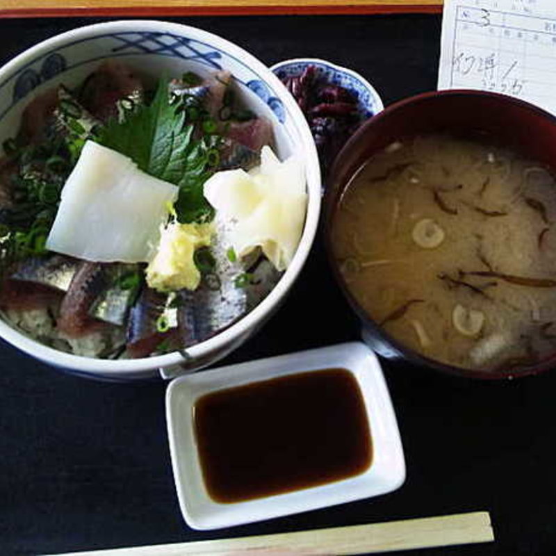 イワシ丼(寿司吉 )