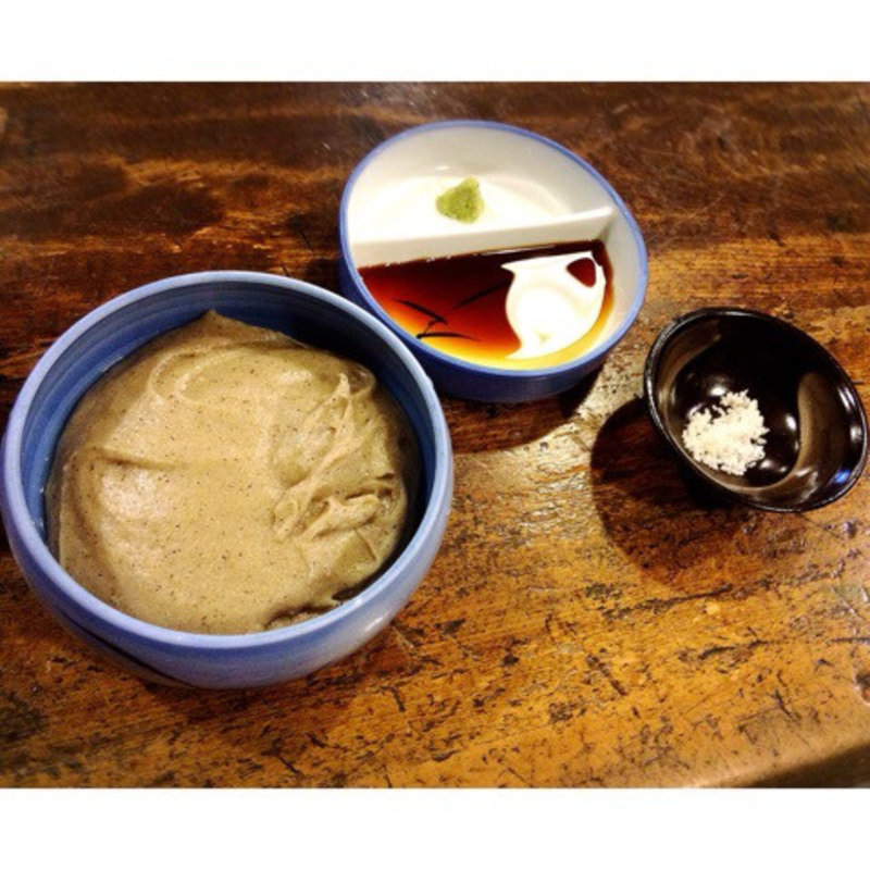 そばがき(寿美久 （すみきゅう）)