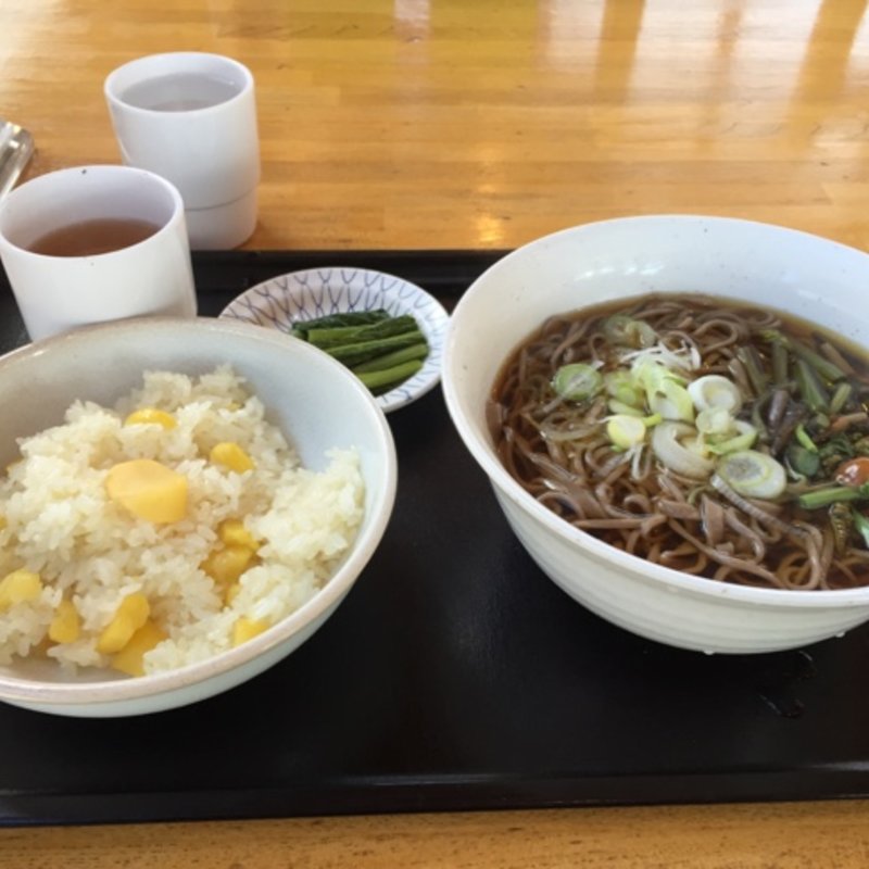 山菜そばと栗おこわのセット(道の駅オアシスおぶせ （小布施ハイウェイオアシス）)