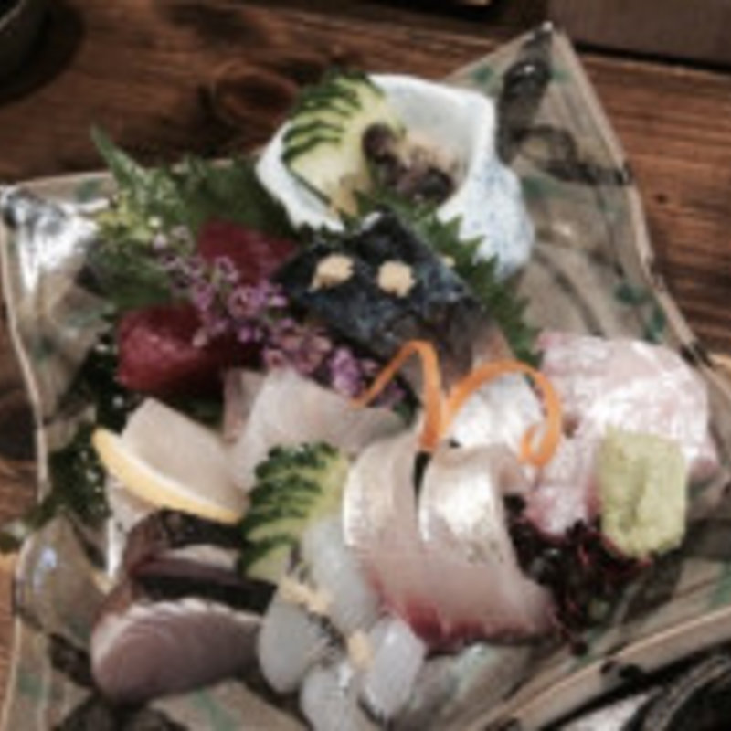 刺し身の盛り合わせ(小料理すず木 （【旧店名】菜月）)