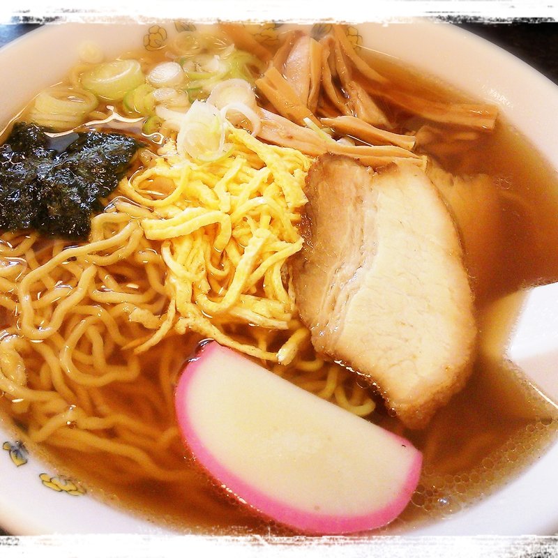 醤油ラーメン（大盛）(小柴屋 （こしばや）)