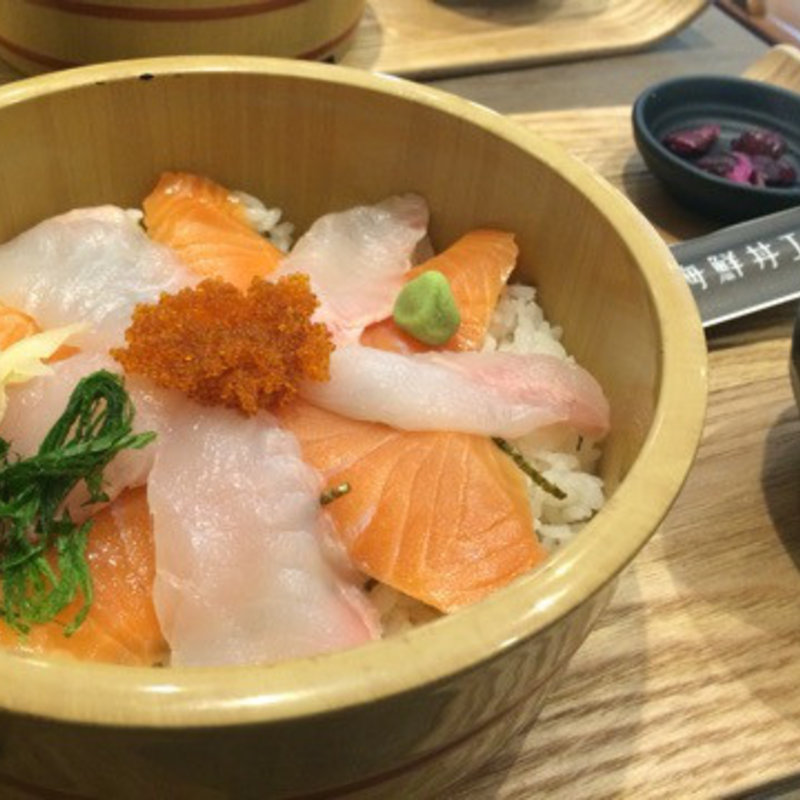ほっかい丼(小樽海鮮丼エン)