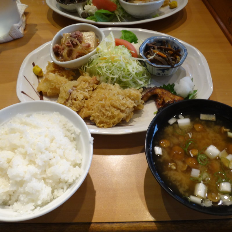 日替わり定食(小池寿司食堂)