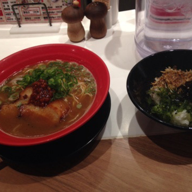 ひしおラーメン替え玉食べ放題+島ごはんセット(小豆島ラーメンHISHIO 岡山駅前店 （ヒシオ）)
