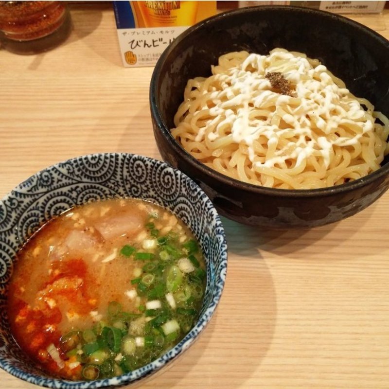 つけ麺 ブルガリア(小麦と肉　桃の木 )