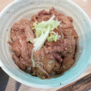豚テール丼(小麦と肉　桃の木 )