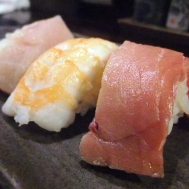 今週のおすすめにぎり(居酒屋 えんむすび )