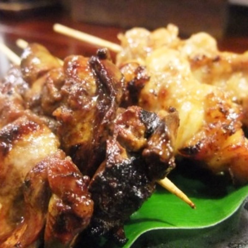 焼鳥盛合せ(居酒屋 えんむすび )