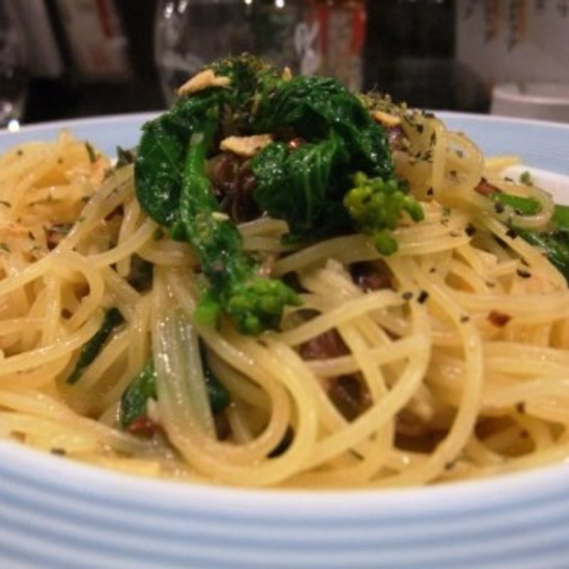 菜の花とホタルイカのペペロンチーノ(居酒屋 えんむすび )