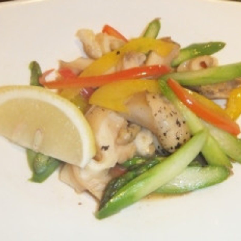 つぶ貝とアスパラ ガーリックバター炒め(居酒屋 十米 神田北口駅前店 （じゅうべい）)