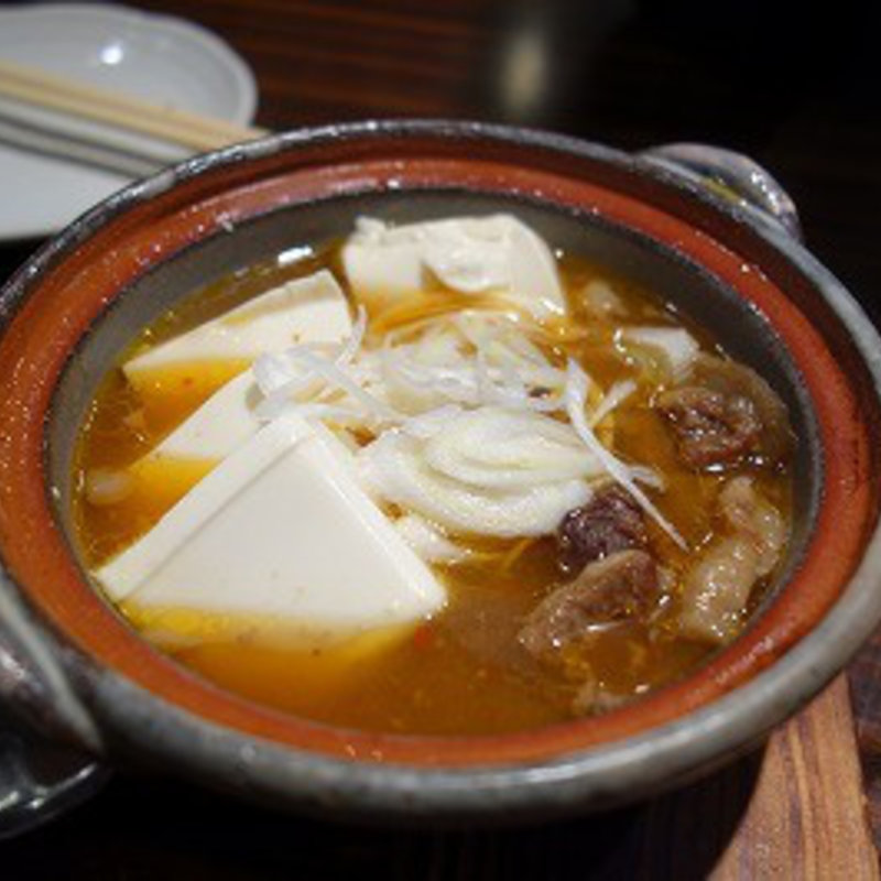 牛すじ煮込み(居酒屋 春告魚 （めばる）)