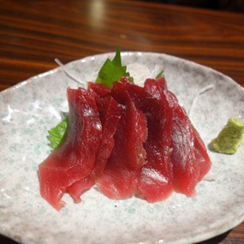 赤身(居酒屋 春告魚 （めばる）)