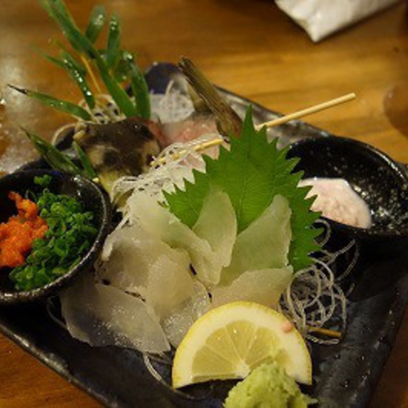 カワハギ刺(居酒屋 港や 長者町店 （みなとや）)