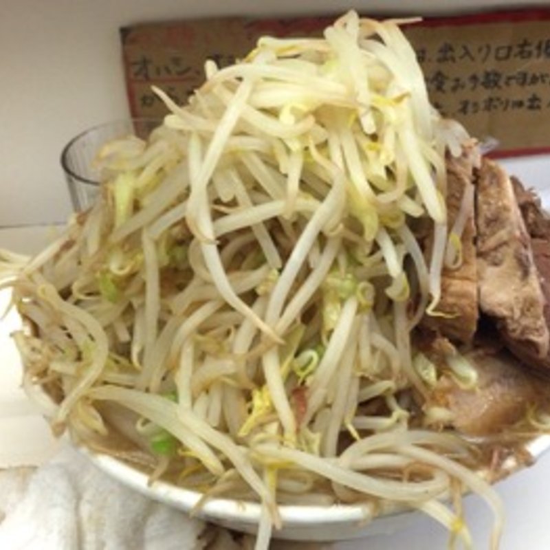 鶏の唐揚げ食べ放題(居酒屋 豚家)