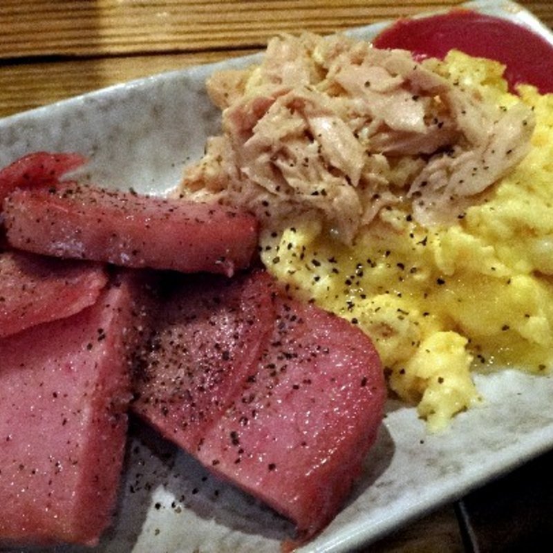 ポークたまご(居酒屋大器)