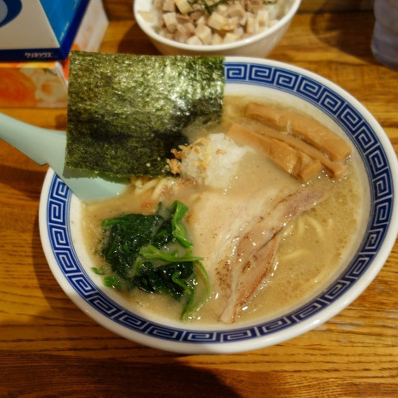 げんこつらーめん（太麺）(山勝角ふじ 二十世紀が丘店 （【旧店名】雅商會）)