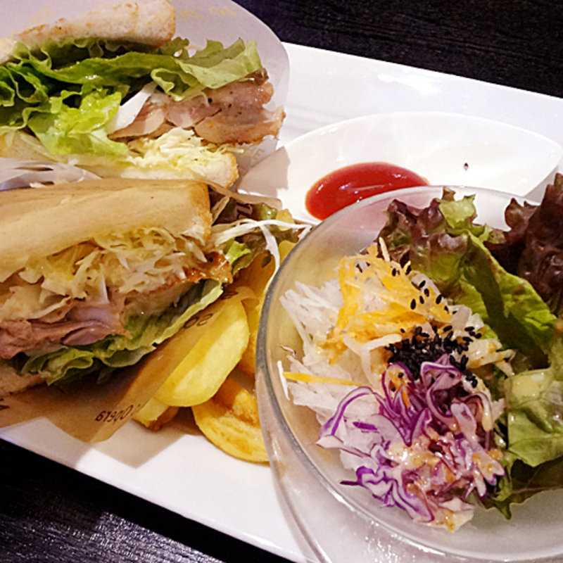 チキンサンド(山城珈琲)