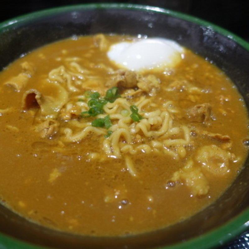 カレーかけ中華麺(桃山)