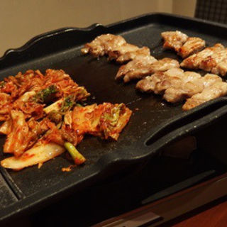 ヨーグル豚サムギョプサル(【韓国料理】山本牛臓 麻布十番店)