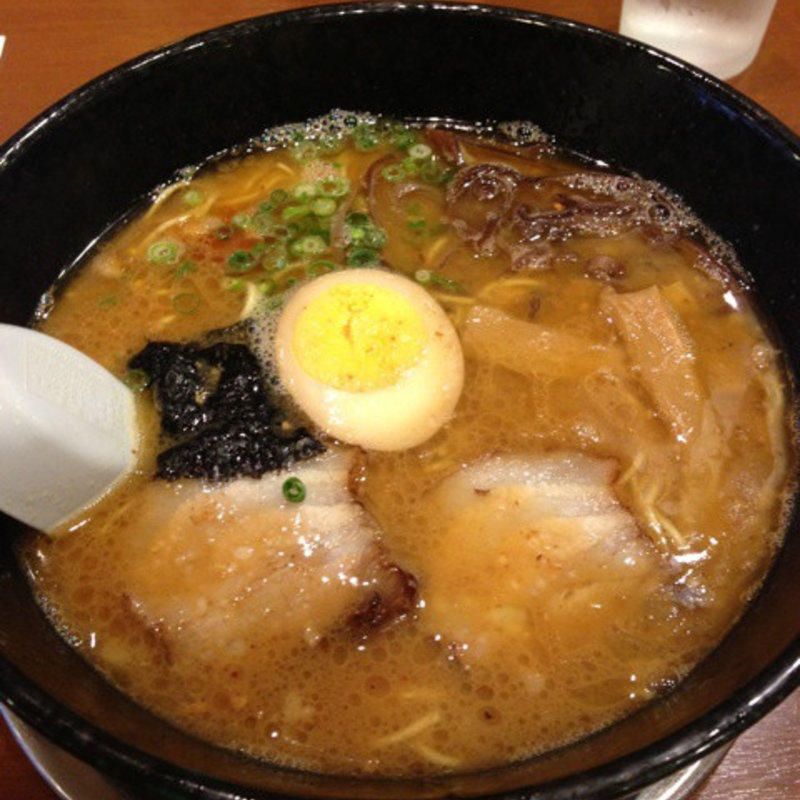 熊本ラーメン(山水亭 )