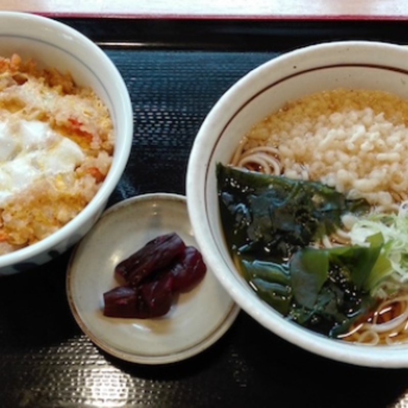 かき揚げ丼セット（たぬきそば）(山田うどん食堂 相模原中央店)