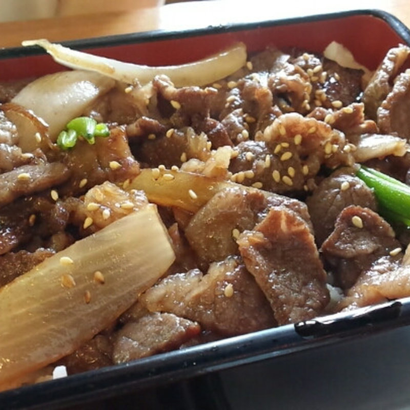 さざんか（黒毛和牛肩ロース）(山茶林泉 （さざんりんせん）)